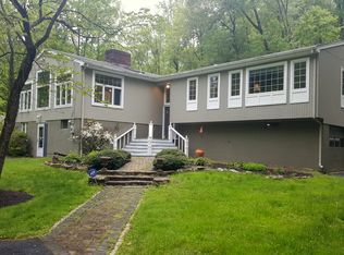 17 Poor Farm Rd, Pennington, NJ 08534