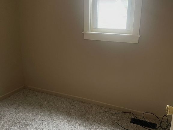 4th image of 69 W 21st St APT 2