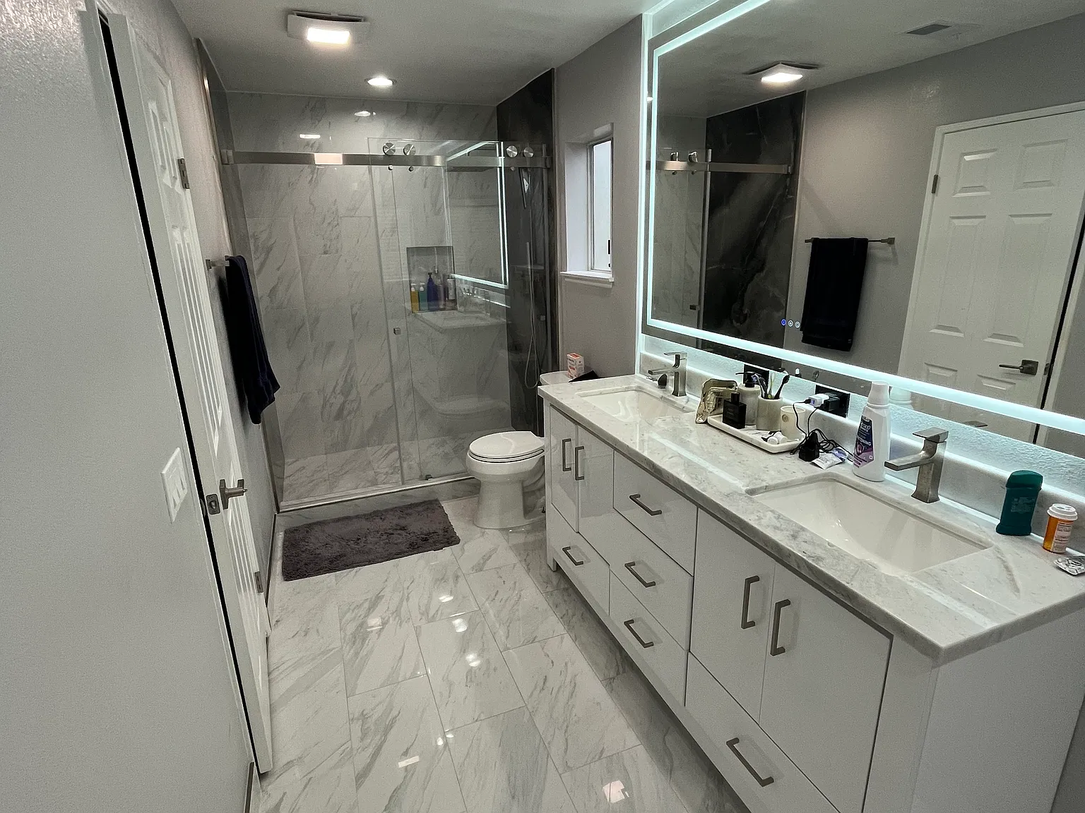 5 bed, 2392 sqft, $4,900 — Photo 3
