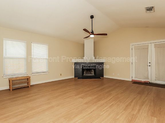 4th image of 362 Cypressway Dr