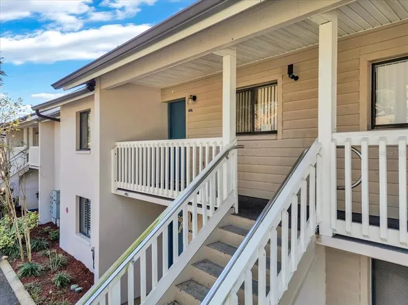 3714 GREENERY COURT #214, TAMPA, FL 33618