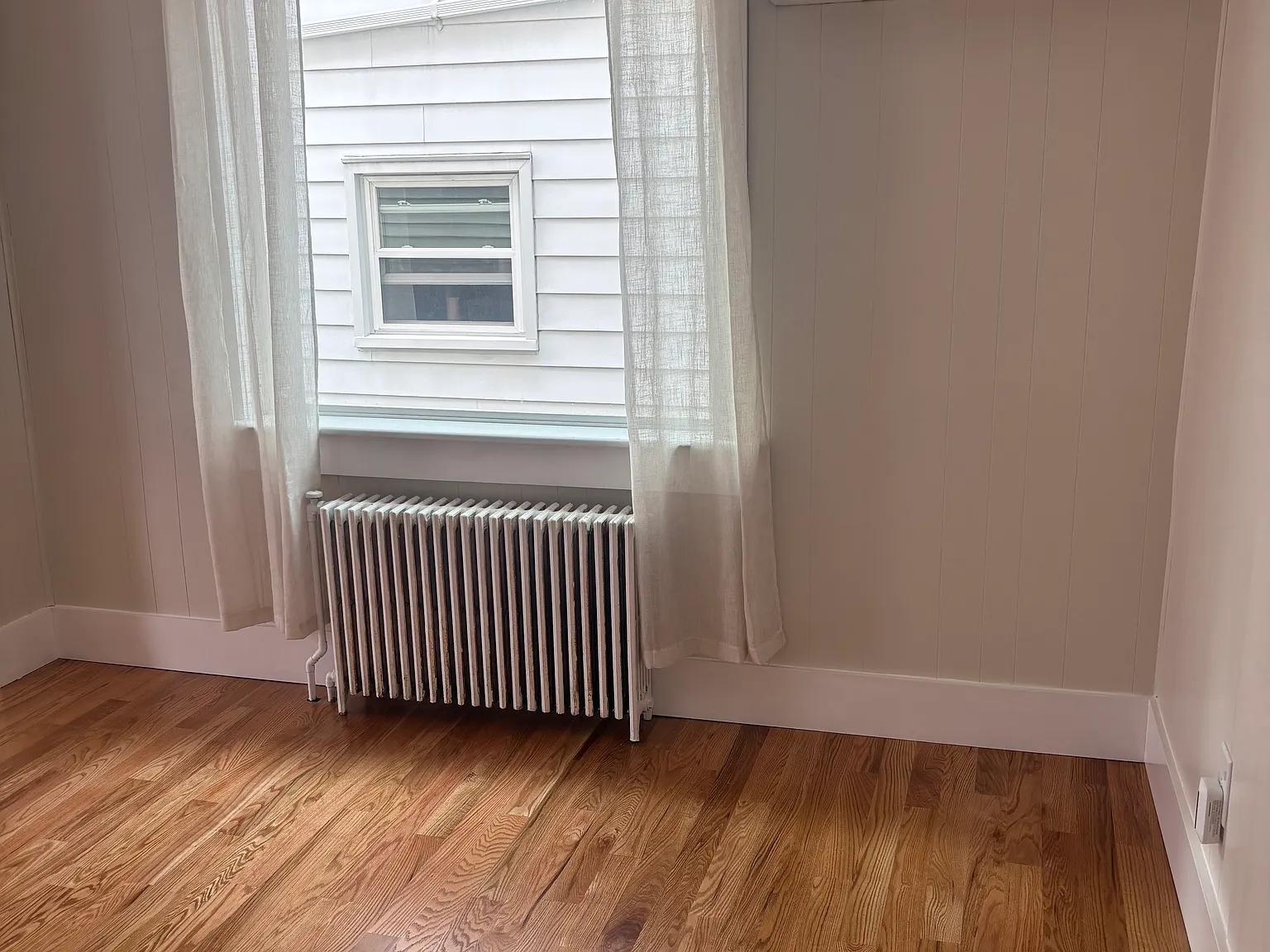 W 3rd St, Mount Carmel — Photo 3