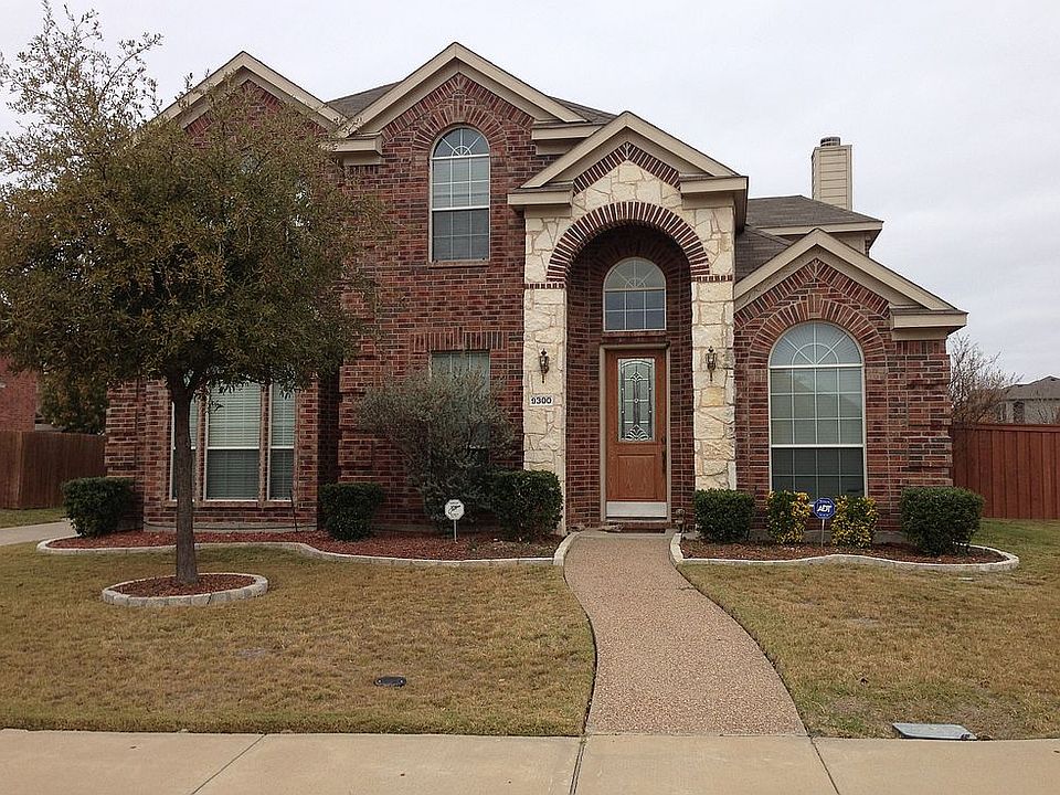 1st image of 9300 Woodhurst Dr