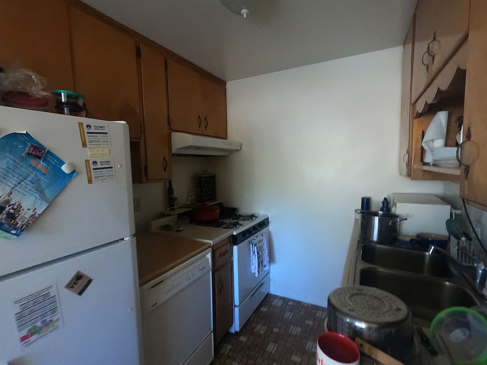 1st image of 1319 Eureka Ave