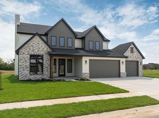 953 Ravenstone Dr, Lafayette, IN 47909