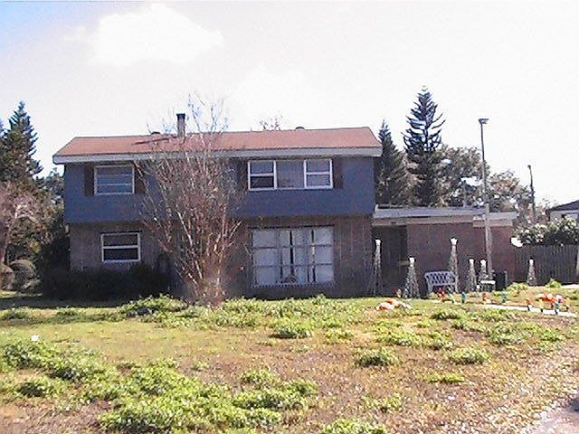 1st image of 630 Lake Holloway Blvd