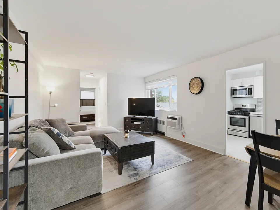 2345 Linwood Ave #3E