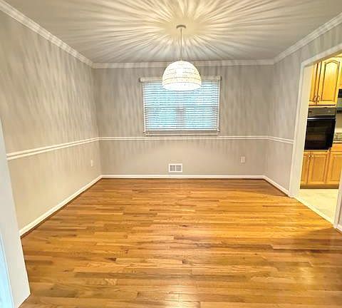 4th image of 2053 Kingshouse Rd