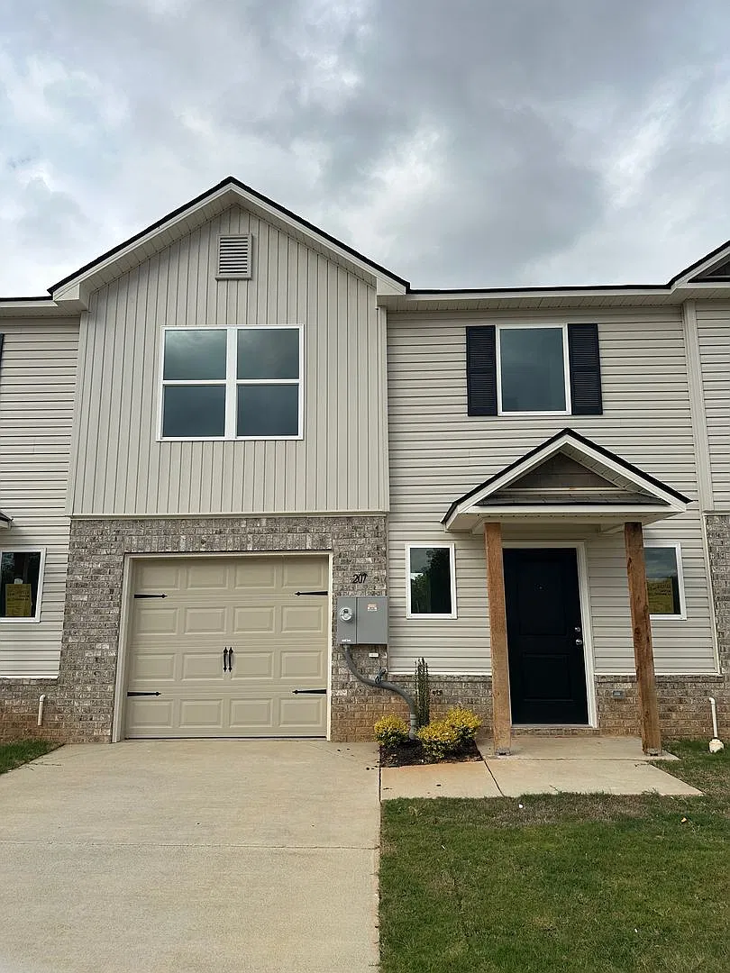 Townhome in Lincoln Coming Soon! — Photo 1