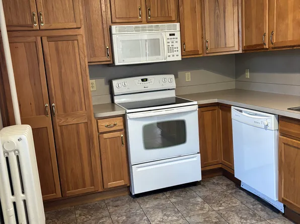 31 N Main St #11, Muncy, PA 17756