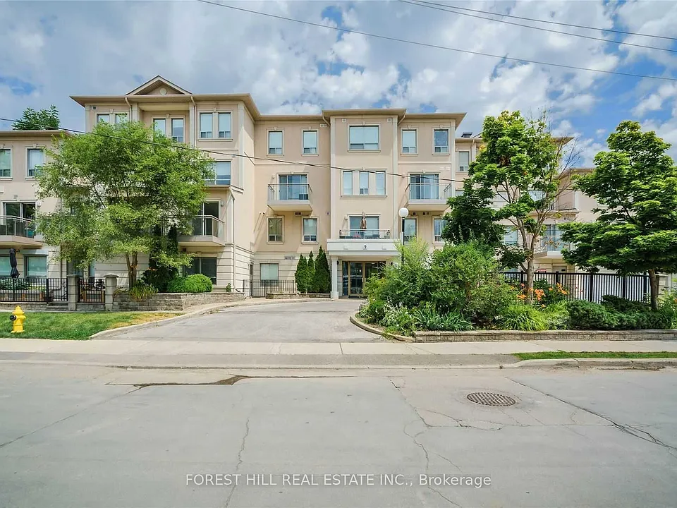 9 Greenbriar Rd #103