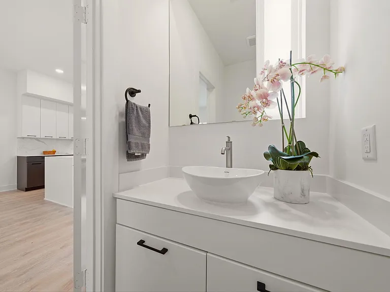 1512 Barbee St #B — Photo 18