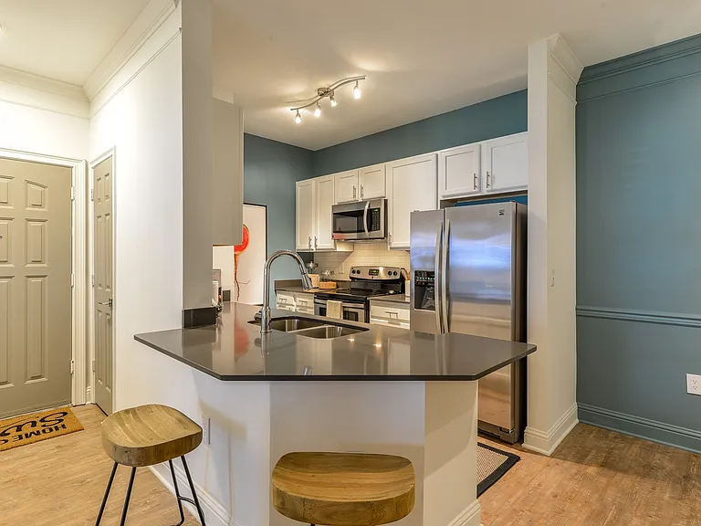 Side by Side Refrigerator and Freezer Combo