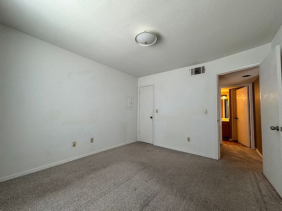 4th image of 11525 N Meridian Ave #1-1-221