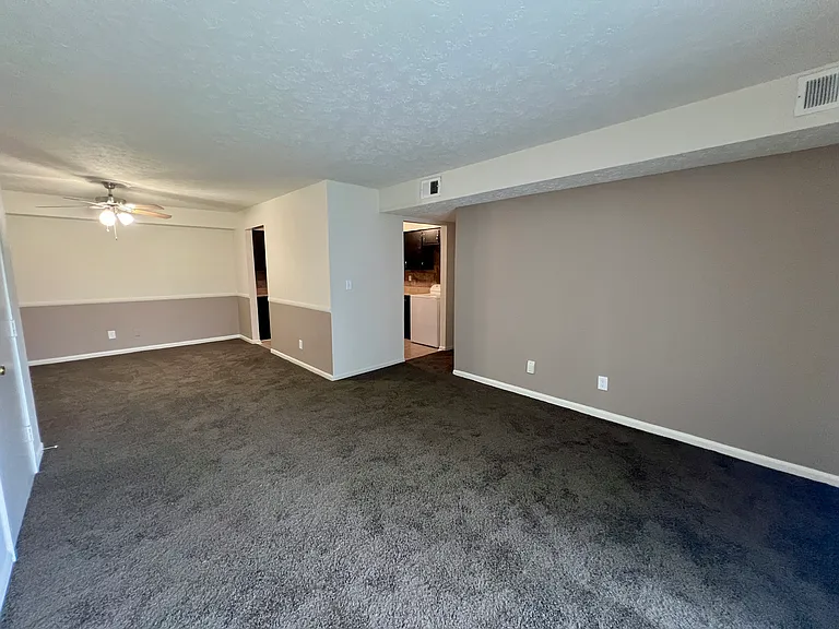 Derby Run Apartments — Photo 60