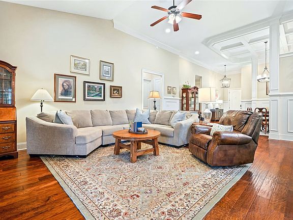 5th image of 1171 Walden Ln