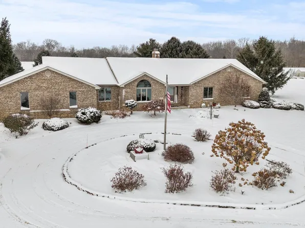 5784 County Road 427, Auburn, IN 46706