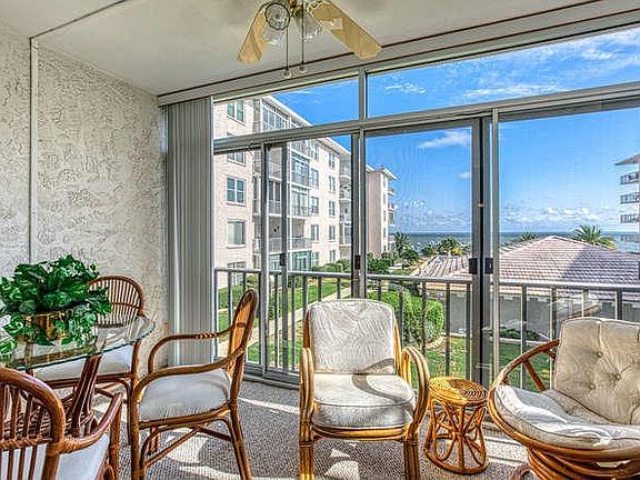 4th image of 3857 Indian Trail Dr #209