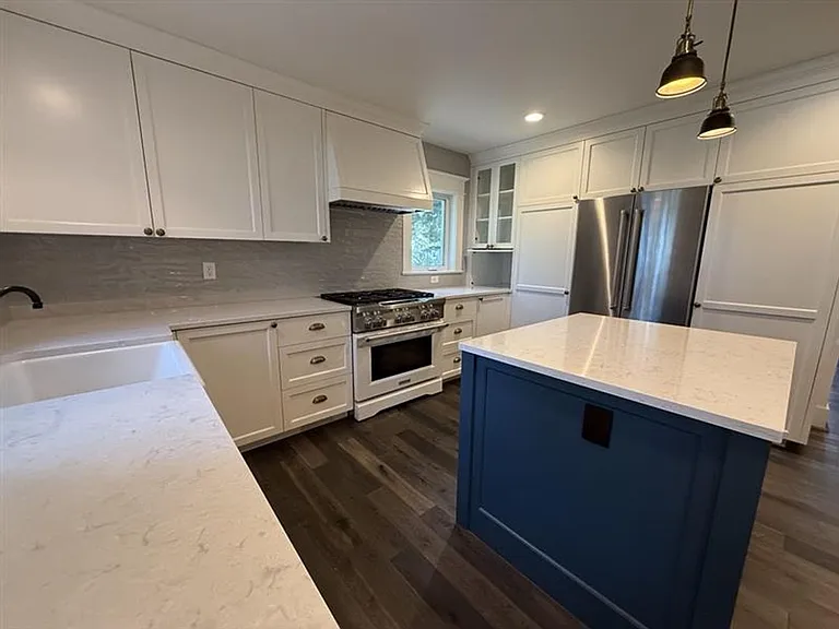 8111 SW Capitol Hwy — Photo 7