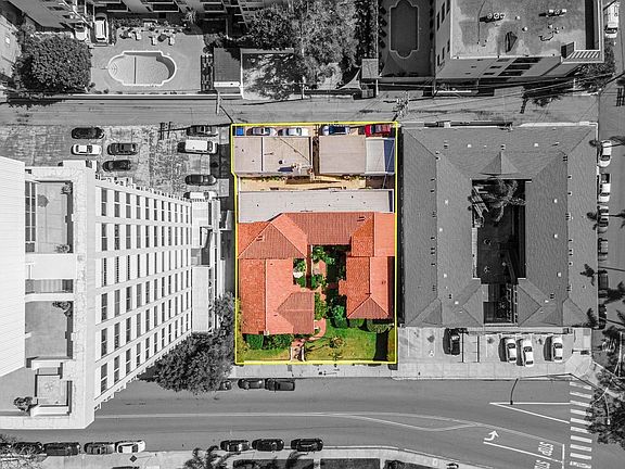 3rd image of 3513-3533 1st Ave #3521