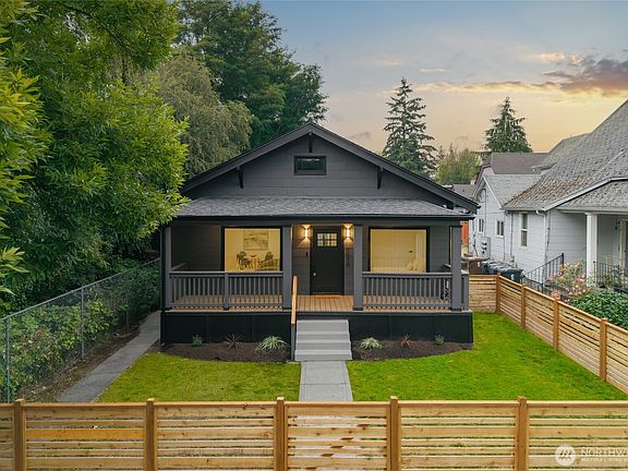 4th image of 4015 S Yakima Avenue