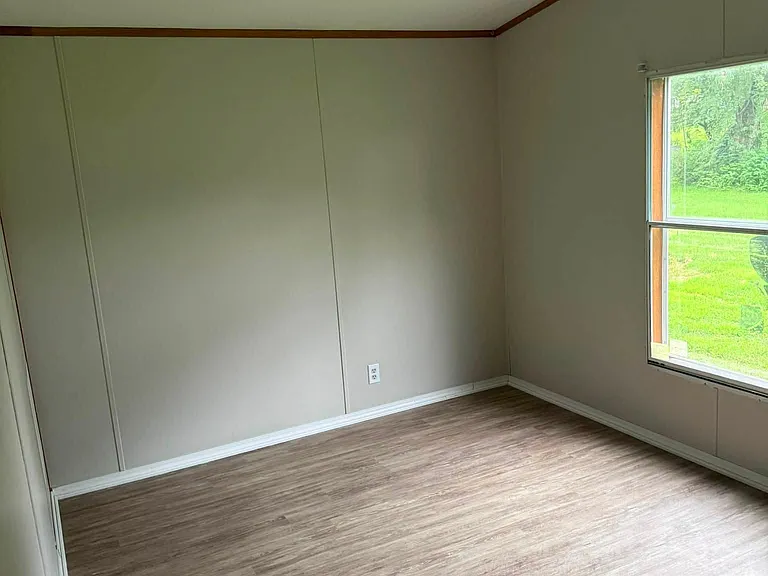 120 Shady Dr — Photo 8