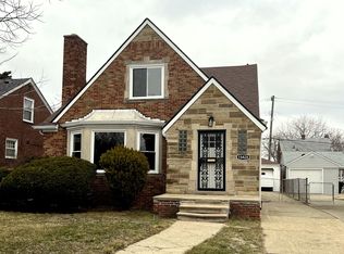 18428 Snowden St, Detroit, MI 48235