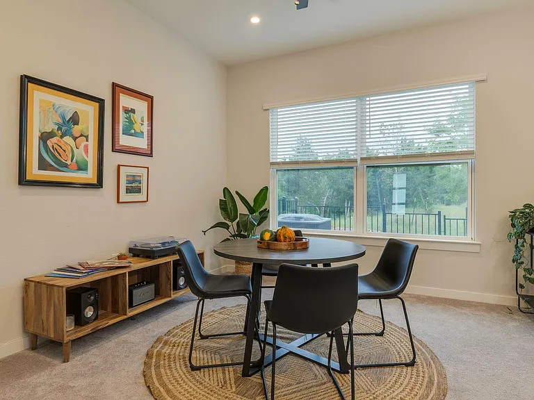 12001 Vista Parke Dr #1103 — Photo 4