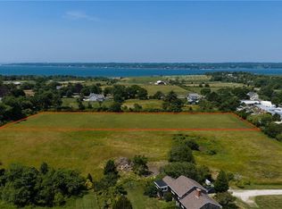 262 Peckham Rd, Little Compton, RI 02837