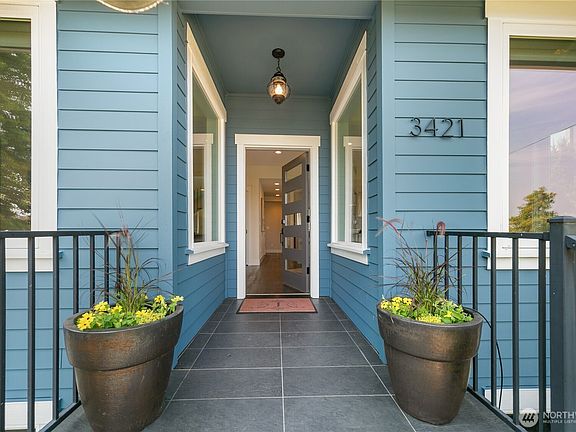3rd image of 3421 10th Avenue W