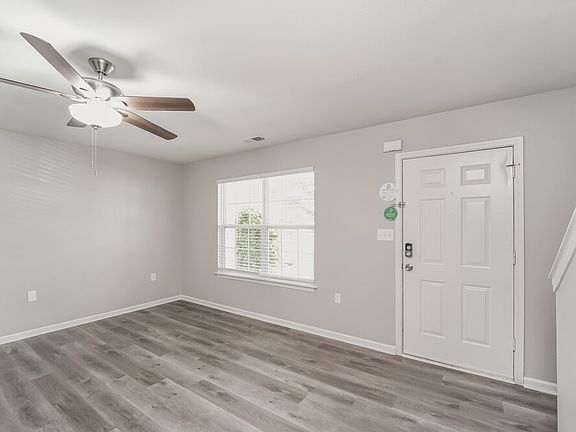 5th image of 5122 Grays Ridge Dr