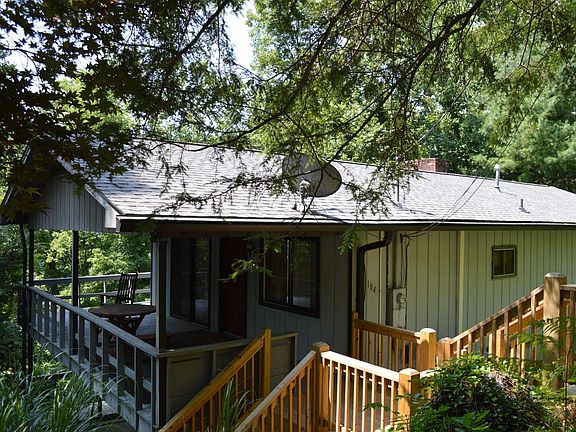 5th image of 184 Laurel Rd
