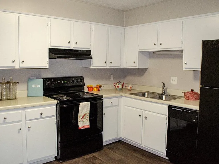 Bella Vista — Photo 3