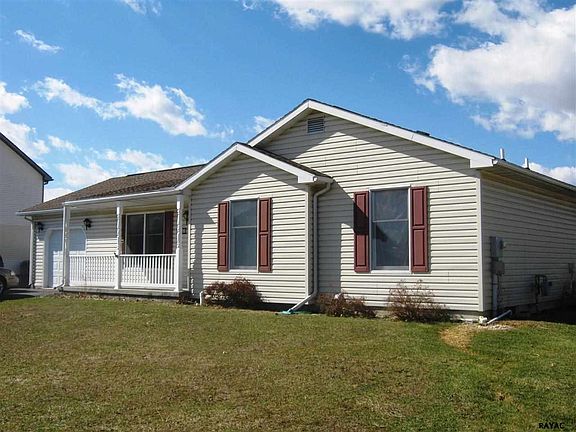 3rd image of 180 Panther Dr