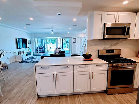 2nd image of 7406 Gary Ave