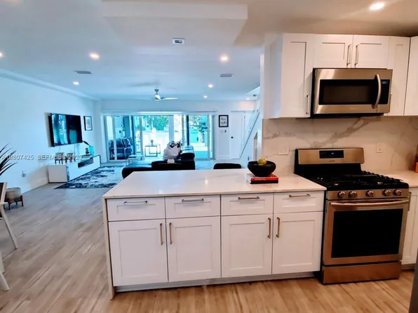 7406 Gary Ave, Miami Beach, FL 33141