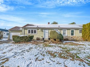 741 Hamilton Ave, Westhampton Beach, NY 11978