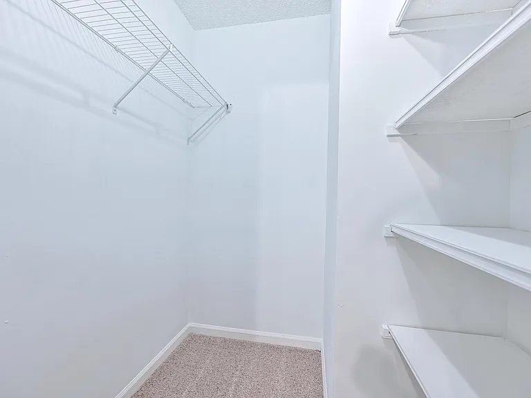 1036 Old Holcomb Bridge Rd — Photo 26