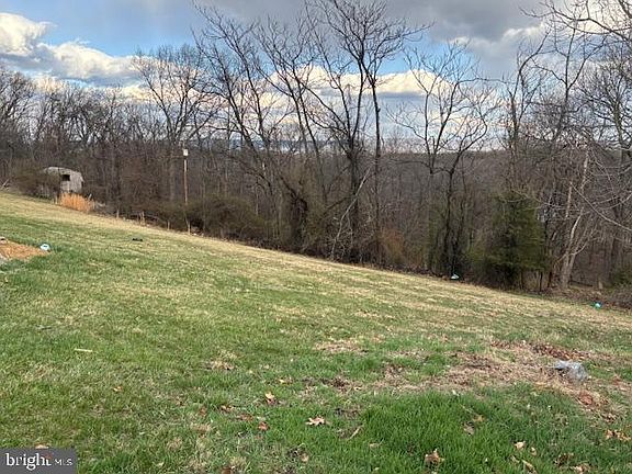 5th image of 1375 Fried Meat Ridge Rd