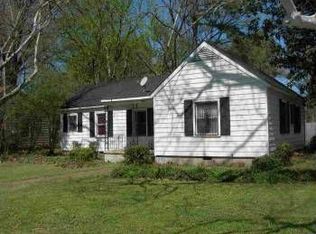 3694 Dunn Rd, Memphis, TN 38111