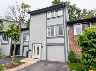 493 Shadow Lake Bay, Roselle, IL 60172