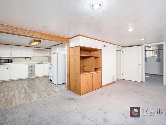 4th image of 2131 S Texas St #Basement