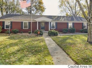 2242 Greenbriar Rd, Springfield, IL 62704