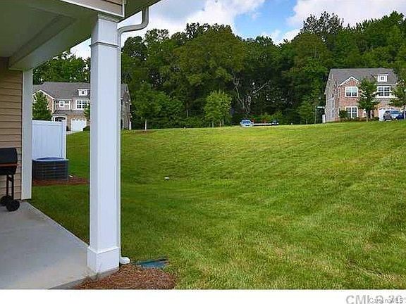 4th image of 4766 Craigmoss Ln #79