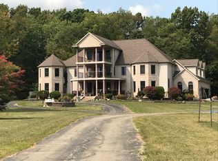 12962 Peacock Rd, Leslie, MI 49251