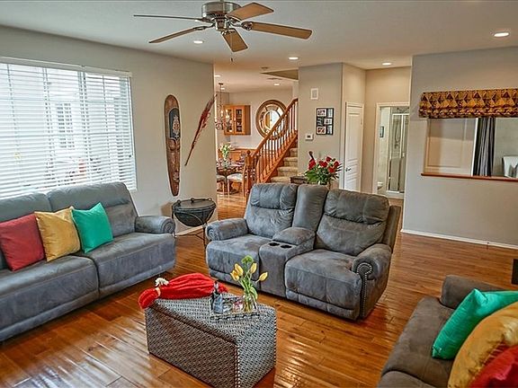 2nd image of 27481 Coldwater Dr