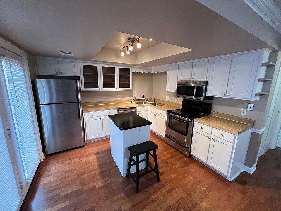 1st image of 5600 Country Dr APT 309
