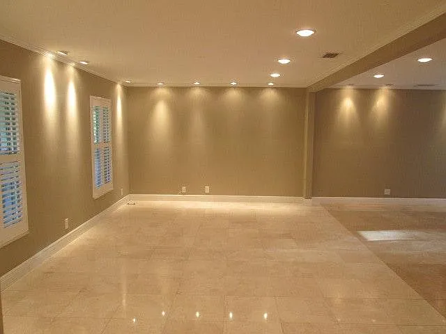 1506 S Trask St — Photo 5