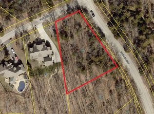 444 Eastwood Ct, Sunrise Beach, MO 65079