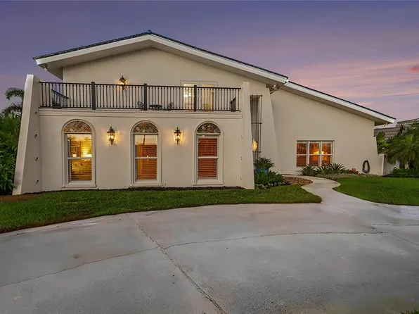 5900 Leeland St S, Saint Petersburg, FL 33715